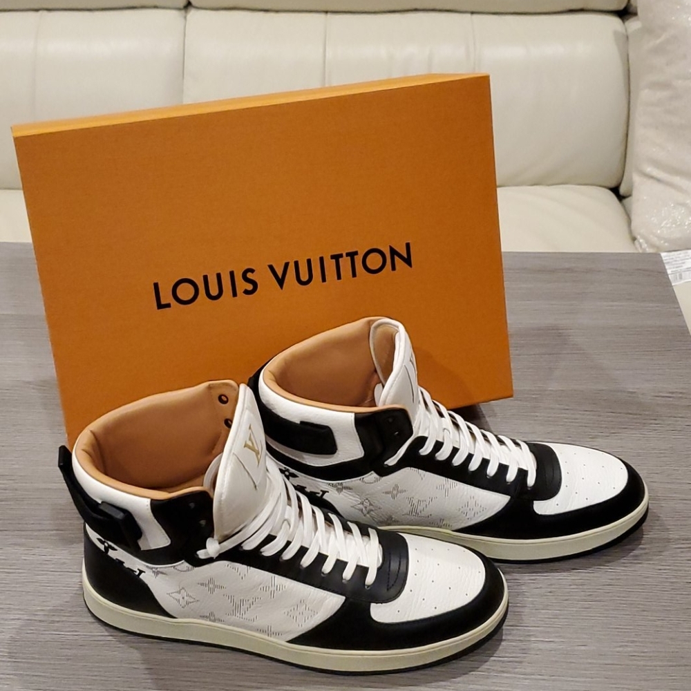 Louis Vuitton Rivoli Men's Sneakers